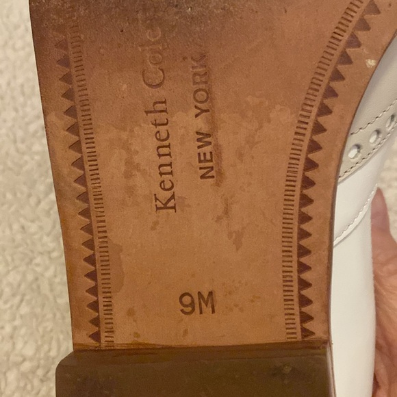 Kenneth Cole saddle shoe flats - Picture 4 of 6